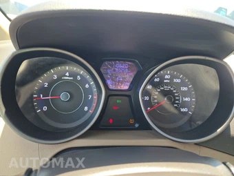 2013 Hyundai Elantra GLS Sedan – miniatura 12