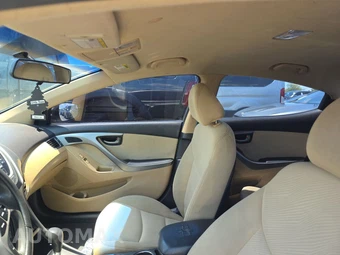 2013 Hyundai Elantra GLS Sedan – miniatura 17
