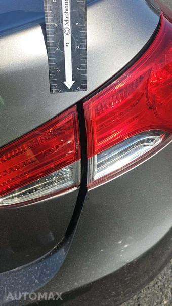 2013 Hyundai Elantra GLS Sedan – miniatura 20