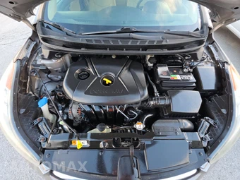 2013 Hyundai Elantra GLS Sedan - miniatura 15