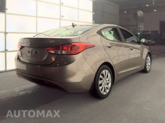 2013 Hyundai Elantra GLS Sedan - miniatura 4