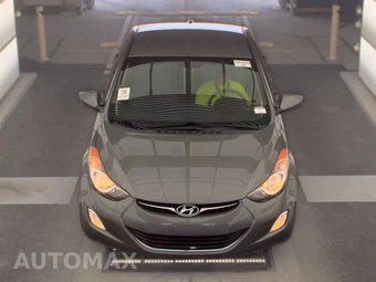 2013 Hyundai Elantra GLS Sedan - miniatura 2