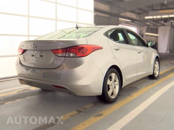2013 Hyundai Elantra GLS Sedan – miniatura 4