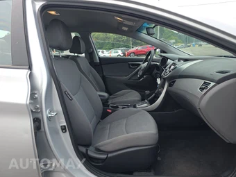 2013 Hyundai Elantra GLS Sedan – miniatura 8