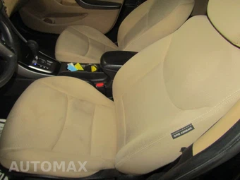 2013 Hyundai Elantra GLS Sedan - miniatura 9