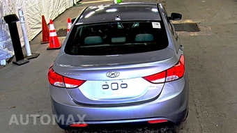 2013 Hyundai Elantra GLS Sedan – miniatura 5