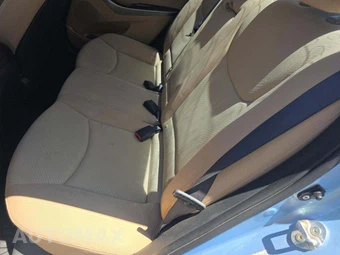 2013 Hyundai Elantra GLS Sedan - miniatura 10
