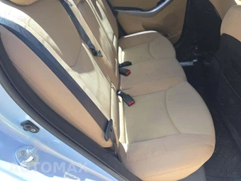 2013 Hyundai Elantra GLS Sedan - miniatura 13
