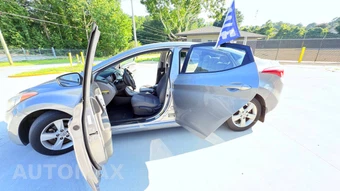 2013 Hyundai Elantra GLS Sedan - miniatura 14