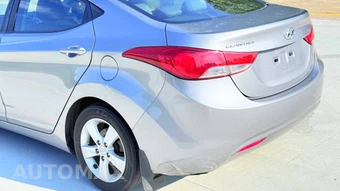 2013 Hyundai Elantra GLS Sedan - miniatura 28