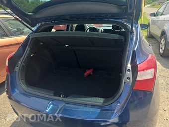 2013 Hyundai Elantra GT Hatchback – miniatura 19