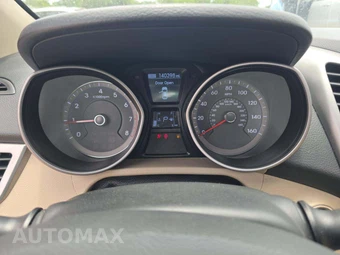 2013 Hyundai Elantra GT Hatchback – miniatura 6