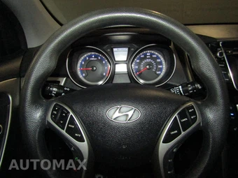 2013 Hyundai Elantra GT Hatchback – miniatura 11