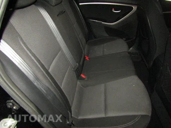 2013 Hyundai Elantra GT Hatchback – miniatura 17