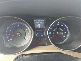 2013 Hyundai Elantra GT Hatchback – miniatura 9