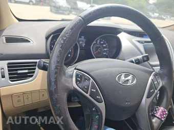 2013 Hyundai Elantra Limited Sedan – miniatura 28