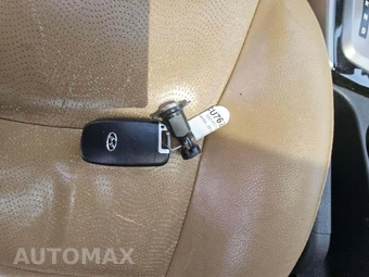 2013 Hyundai Elantra Limited Sedan – miniatura 5
