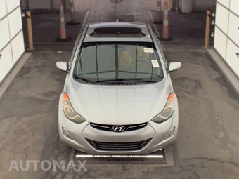 2013 Hyundai Elantra Limited Sedan - miniatura 2