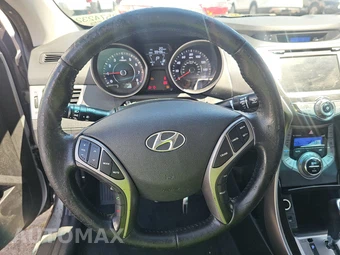 2013 Hyundai Elantra Limited Sedan - miniatura 10