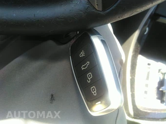2013 Hyundai Elantra Limited Sedan - miniatura 18