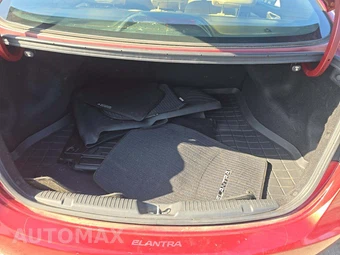 2013 Hyundai Elantra Limited Sedan – miniatura 14