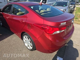 2013 Hyundai Elantra Limited Sedan – miniatura 2