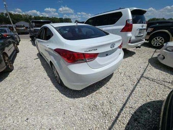 2013 Hyundai Elantra Limited Sedan - miniatura 2