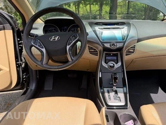 2013 Hyundai Elantra Limited Sedan - miniatura 48