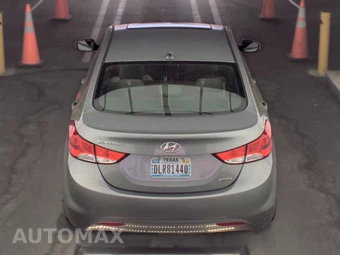 2013 Hyundai Elantra Limited Sedan - miniatura 5