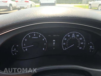 2013 Hyundai Genesis 3.8 – miniatura 8