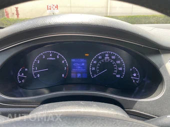 2013 Hyundai Genesis 3.8 Sedan - miniatura 13