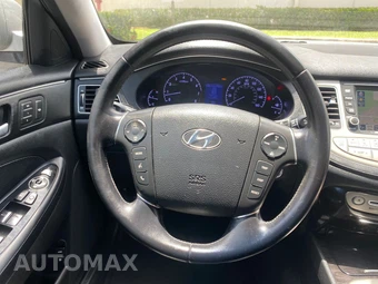 2013 Hyundai Genesis 3.8 Sedan - miniatura 38
