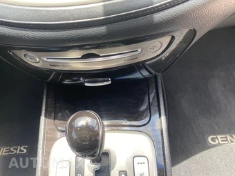 2013 Hyundai Genesis 3.8 Sedan - miniatura 46