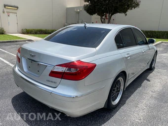 2013 Hyundai Genesis 3.8 Sedan - miniatura 6