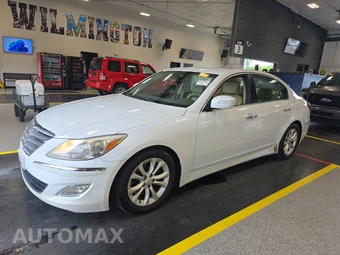 2013 Hyundai Genesis 3.8 Sedan