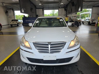 2013 Hyundai Genesis 3.8 Sedan – miniatura 2