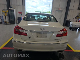 2013 Hyundai Genesis 3.8 Sedan – miniatura 5