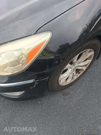 2013 Hyundai Genesis 3.8 Sedan – miniatura 23