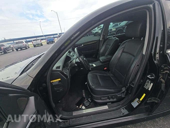 2013 Hyundai Genesis 3.8 Sedan – miniatura 3