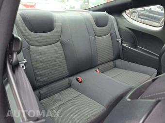 2013 Hyundai Genesis Coupe 2.0T – miniatura 16