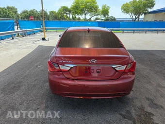 2013 Hyundai Sonata GLS – miniatura 5
