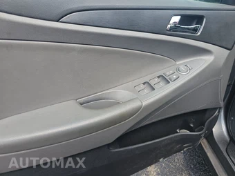 2013 Hyundai Sonata GLS – miniatura 9