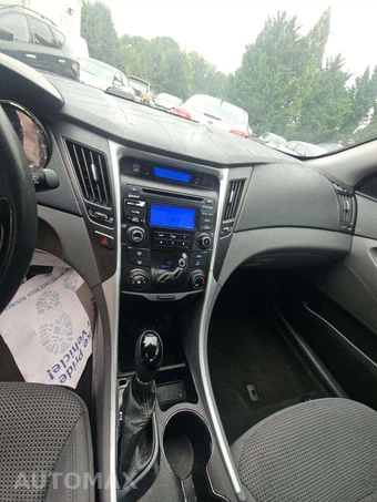 2013 Hyundai Sonata GLS - miniatura 10