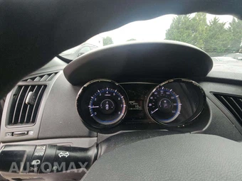2013 Hyundai Sonata GLS - miniatura 9