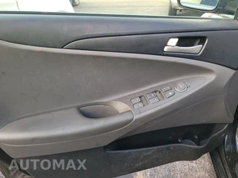 2013 Hyundai Sonata GLS – miniatura 9