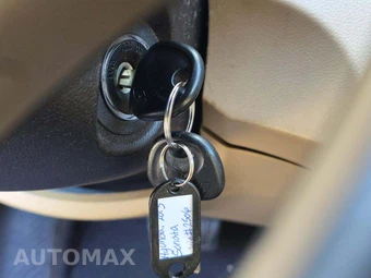 2013 Hyundai Sonata GLS – miniatura 8