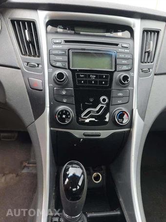 2013 Hyundai Sonata GLS - miniatura 10