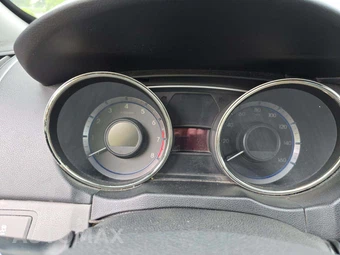 2013 Hyundai Sonata GLS - miniatura 9