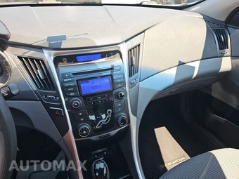 2013 Hyundai Sonata GLS - miniatura 11