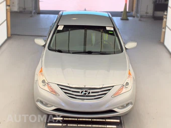 2013 Hyundai Sonata GLS - miniatura 2